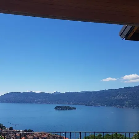 Feriehus Mauro Vista Lago Con Piscina