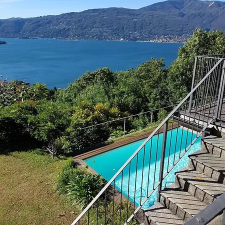 Mauro Vista Lago Con Piscina *